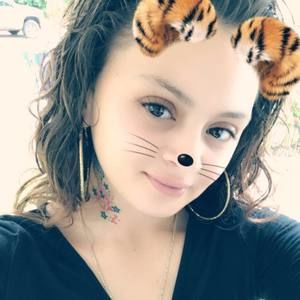 Meet your Posher, Alana